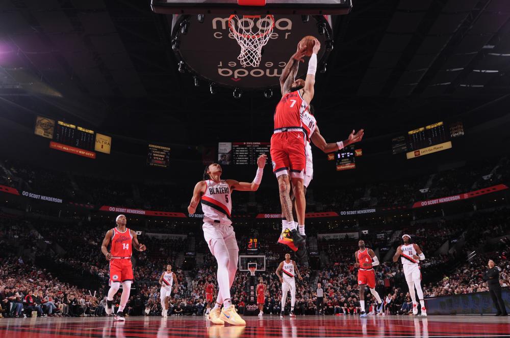 更为积极的 更为积极的