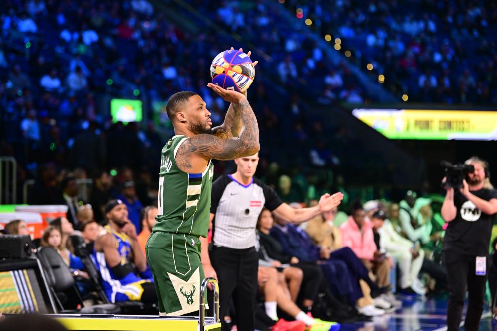 有防守没进攻!火箭队主帅暗批双后卫?27投6中,战术核心变铁匠.