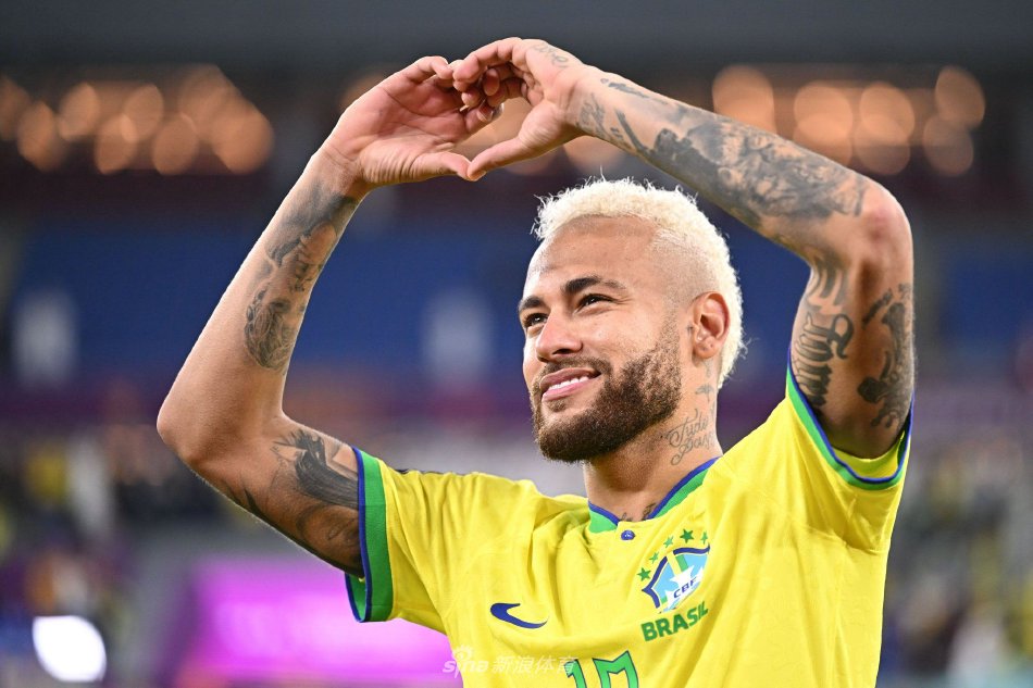 官方：辽宁本钢签下美国球员马库斯-亨特，裁掉奥立弗和布朗